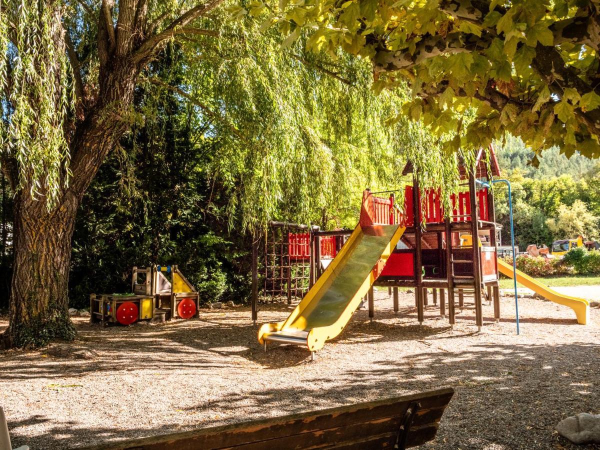 Village Club Les Lavandes - Neaclub Remuzat Экстерьер фото